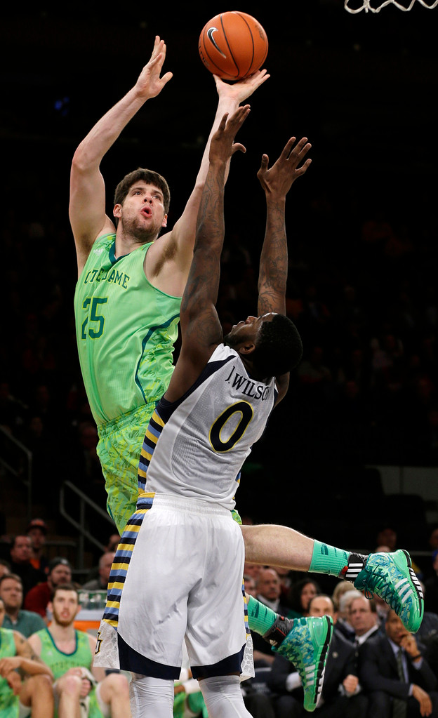 Notre Dame Beats Marquette, 73-65, to Reach BIG EAST Semis (AP)