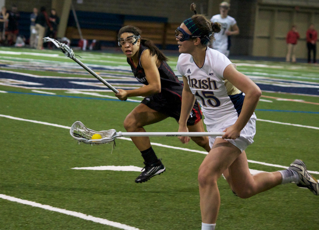 Women's Lacrosse Beats Cincinnati, 25-1
