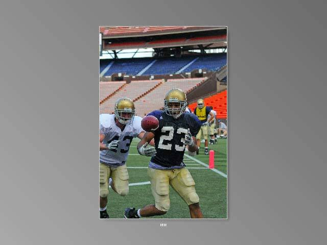 und.com is your home for the 2008 Sheraton Hawai'i Bowl