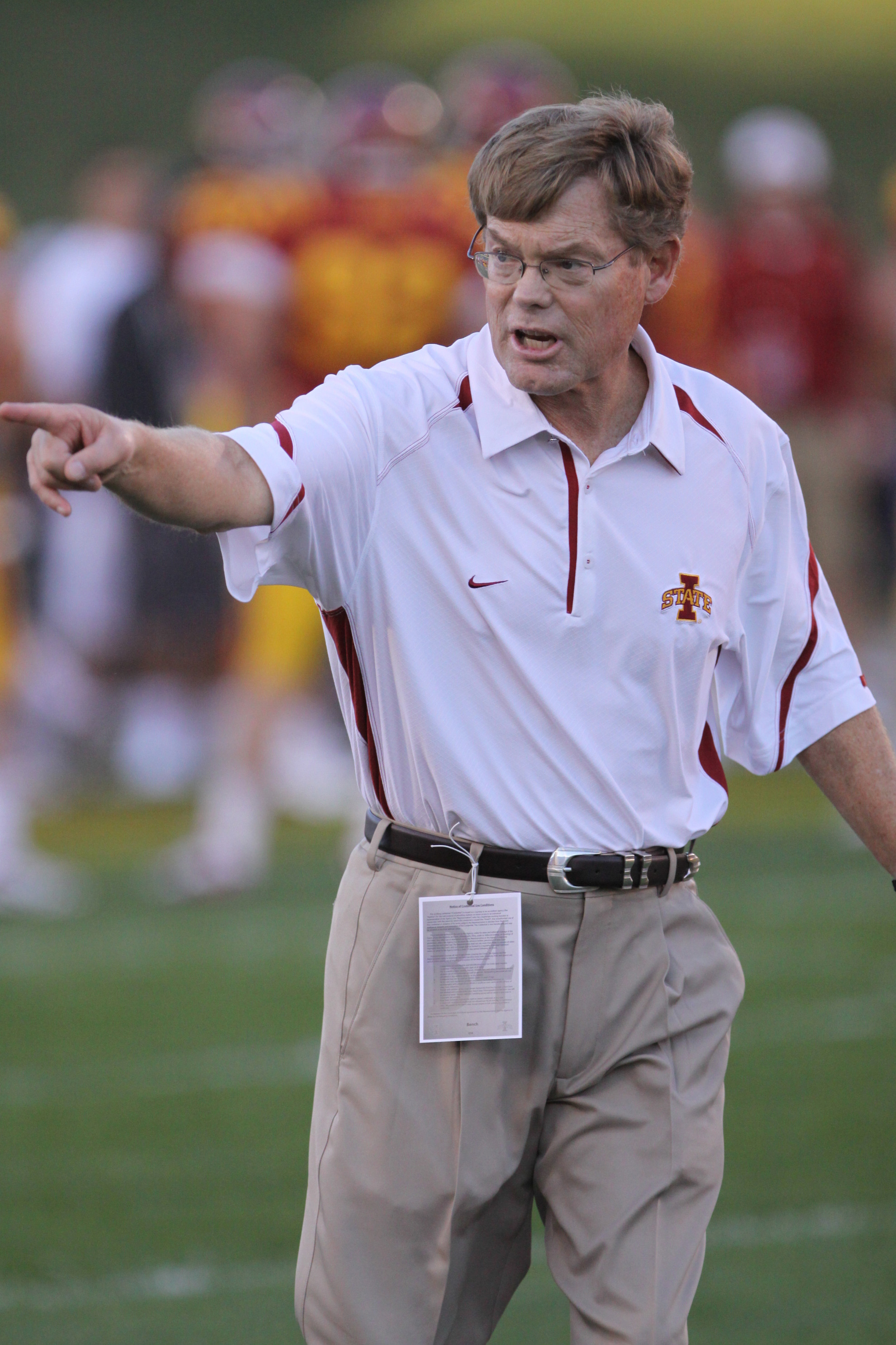 Quotes from Notre Dame Safeties Coach Bob Elliott New Notre Dame safeties coach Bob Elliott has 33 years of coaching experience with 22 coming as a secondary coach.