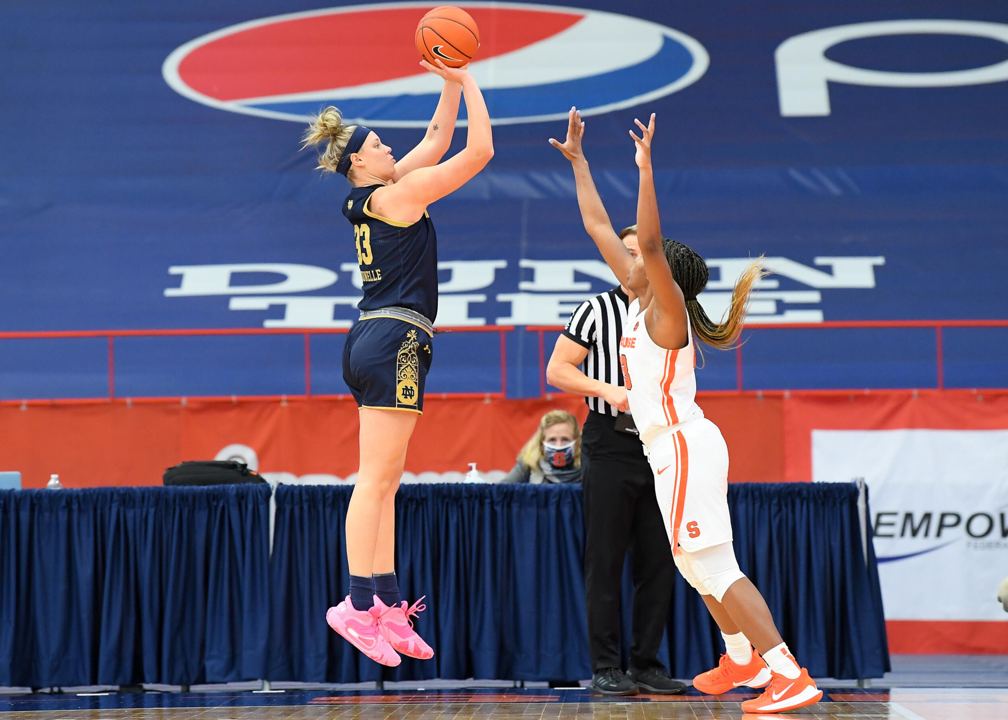 Irish Lose Lead Late, Drop 81-69 at Syracuse Irish Lose Lead Late, Drop 81-69 at Syracuse