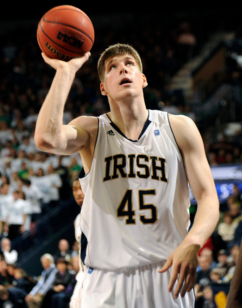 Cooley Powers No. 20 Irish Past Providence, 75-69 (AP)