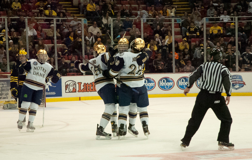 Notre Dame Men's Ice Hockey wins CCHA Championship over Michigan on 03-24-2013