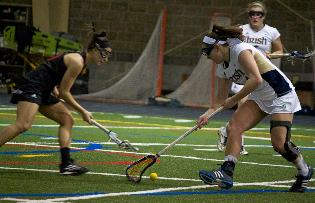 Women's Lacrosse Beats Cincinnati, 25-1