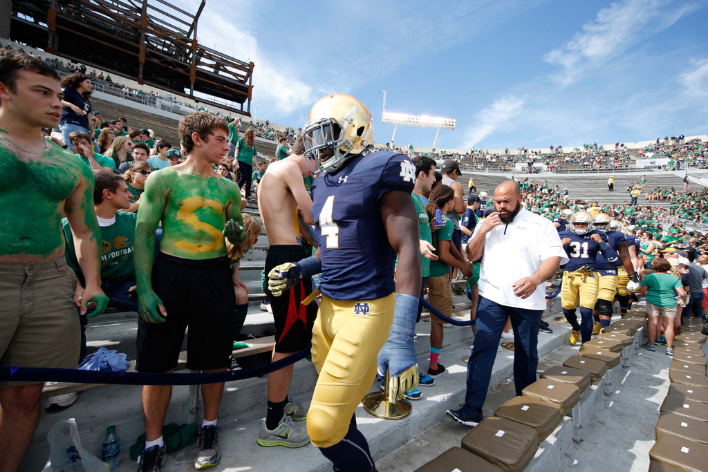 Notre Dame 62, UMass 27