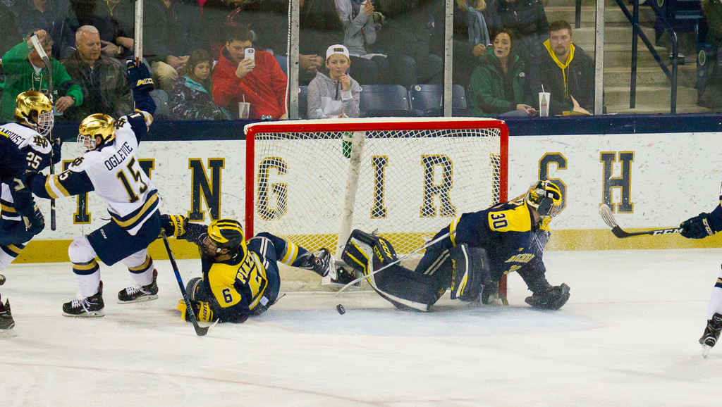 No. 1 Notre Dame Hockey vs. Michigan, Game 2