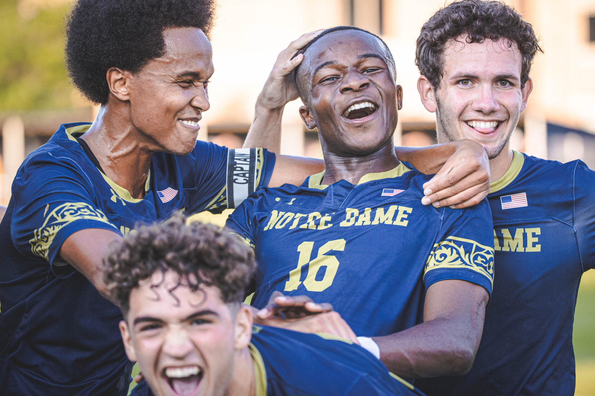 Irish Shutout Huskies In Impressive Fashion, 2-0 Irish Shutout Huskies In Impressive Fashion, 2-0