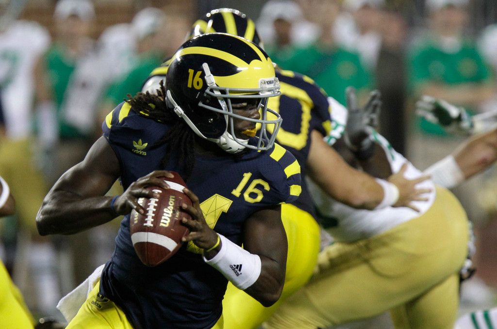 Notre Dame Loses Heartbreaker To Michigan, 35-31 (AP)