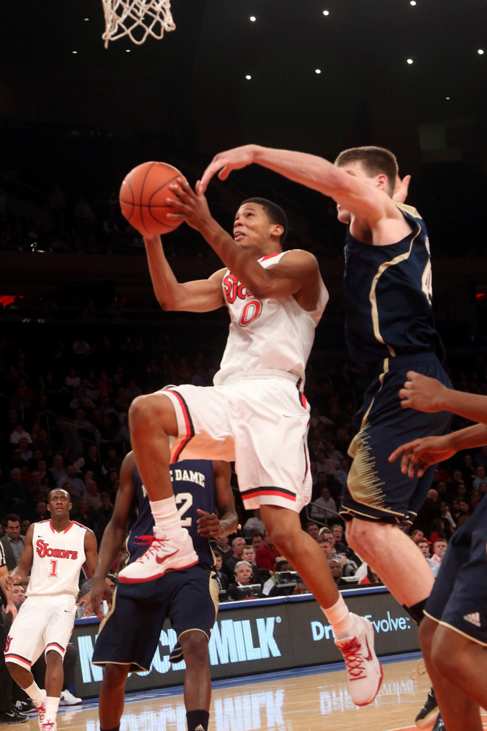No. 20 Irish Fall to St. John's in NY, 67-63 (AP)