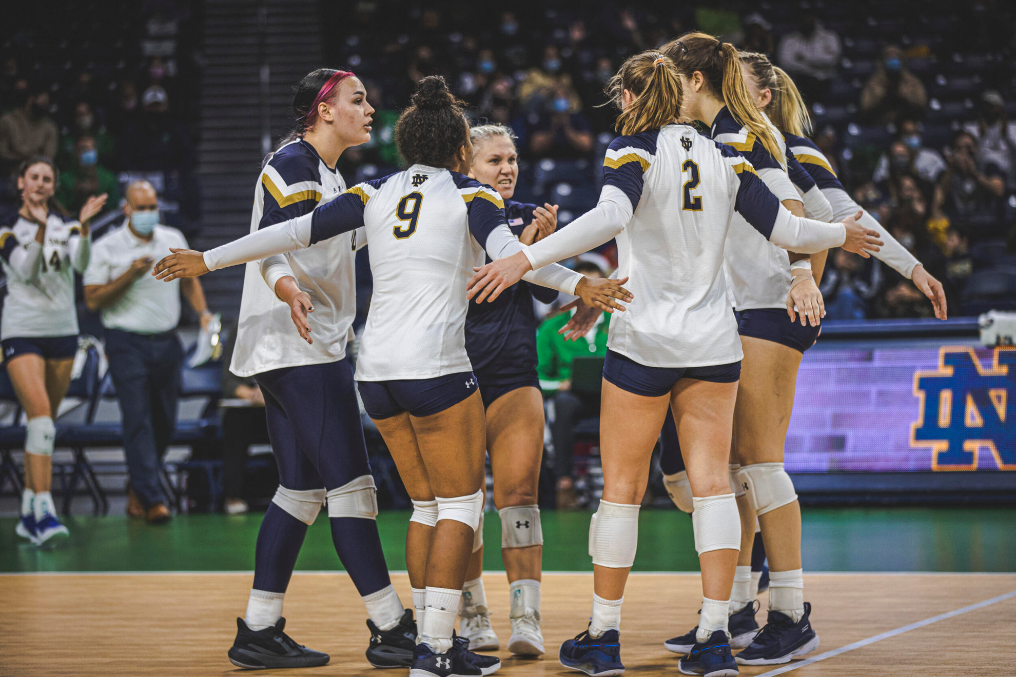 Irish Dominate Virginia in Straight Sets Irish Dominate Virginia in Straight Sets