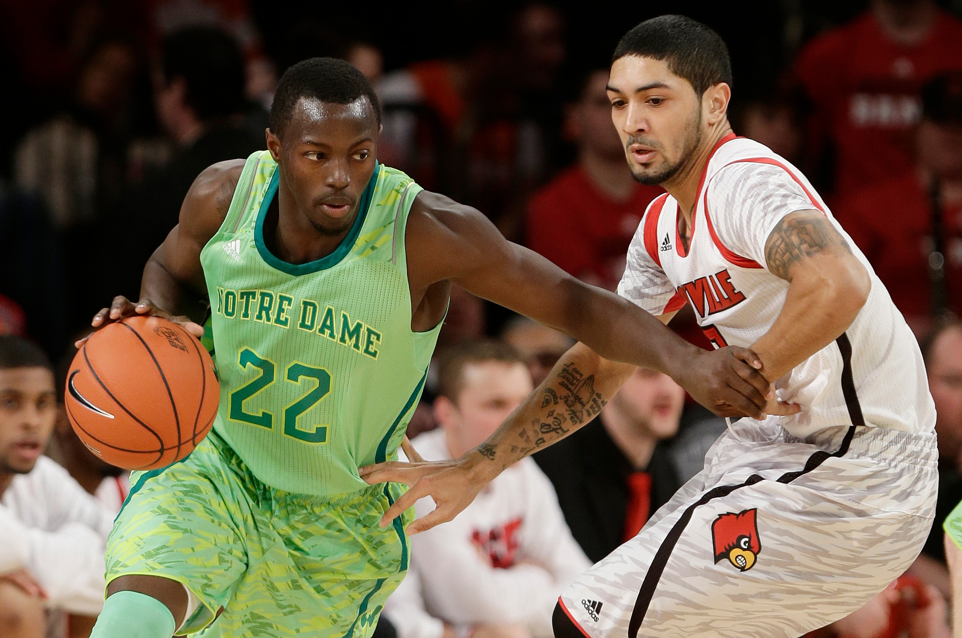 Notre Dame To Play Host Three Home Games As Part Of Gotham Classic BEast Notre Dame Louisville Basketball