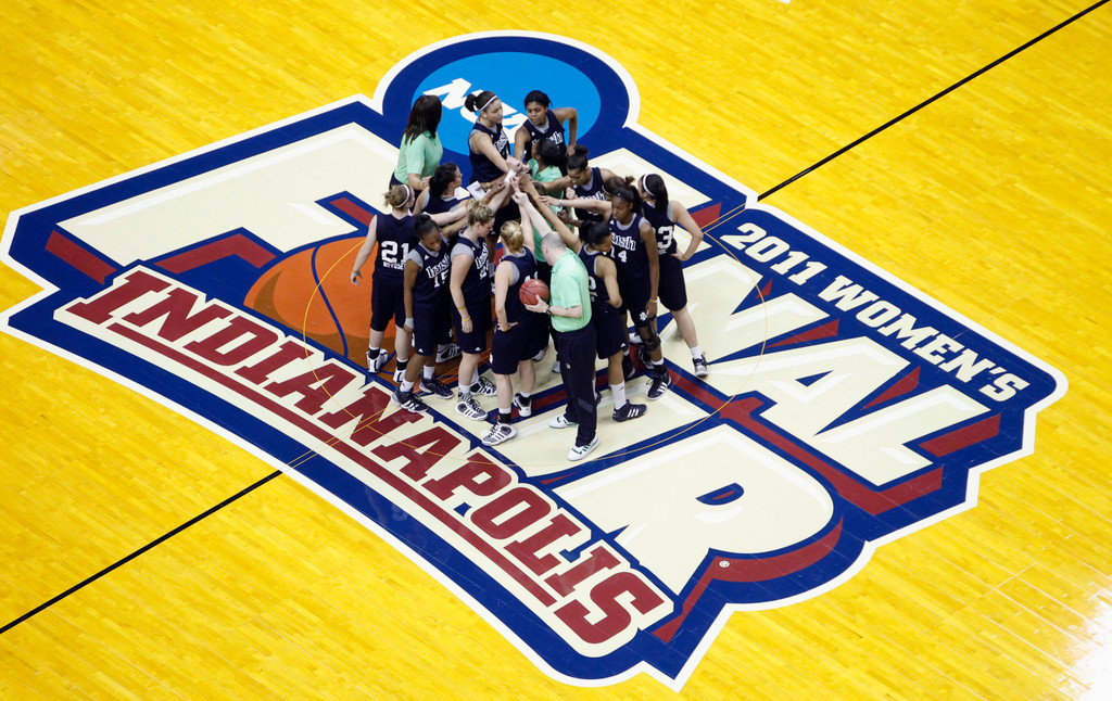 A Season in Photos: 2010-11 Notre Dame Women's Basketball