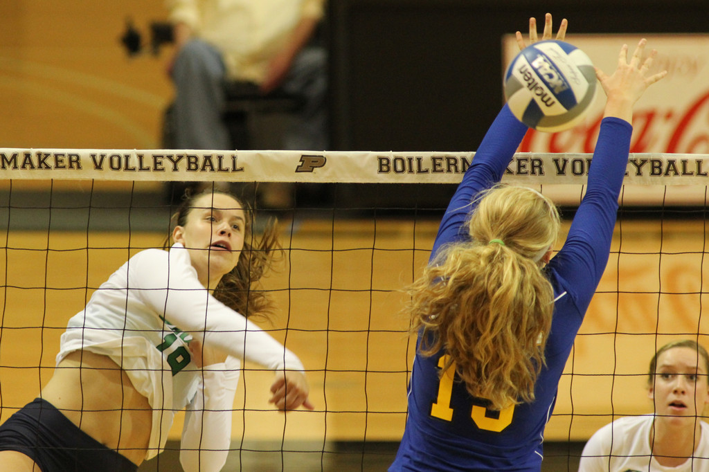 Notre Dame 3, Morehead State 2