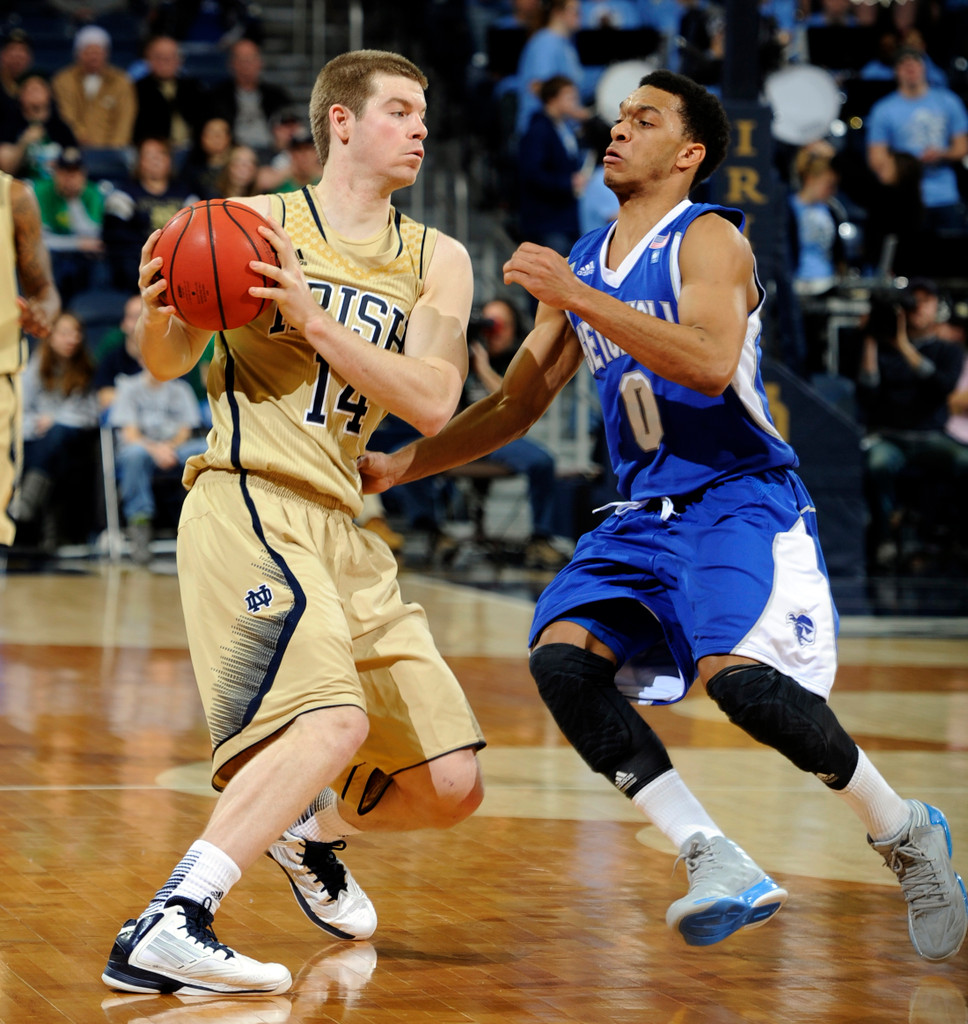 Martin's 3-Pointers Lead Irish to 93-74 Win Over Seton Hall (AP)