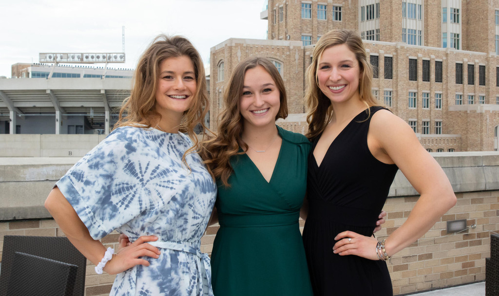 Notre Dame Fighting Irish - Official Athletics Website