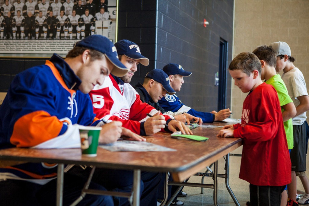 Hockey Youth Pro Camp