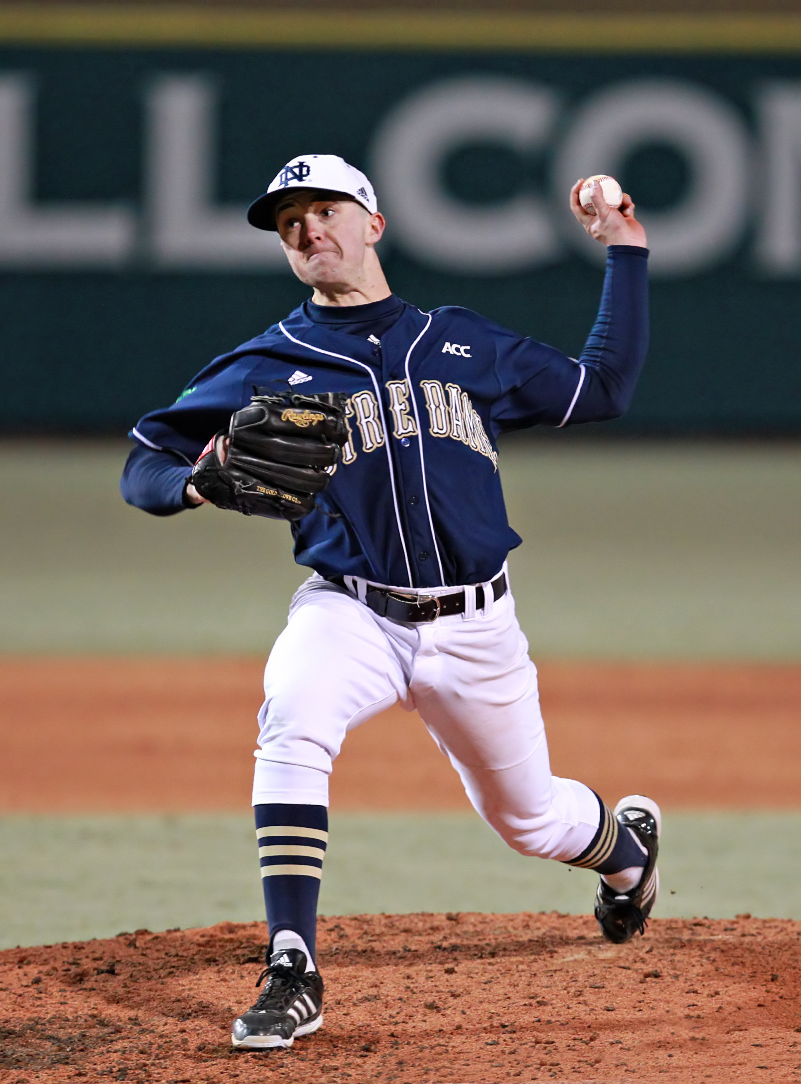Irish Sweep Saturday Doubleheader Over BC; Clinch First ACC Series Win Sophomore LHP Michael Hearne hurled a complete-game shutout over Boston College in Saturday's second game.