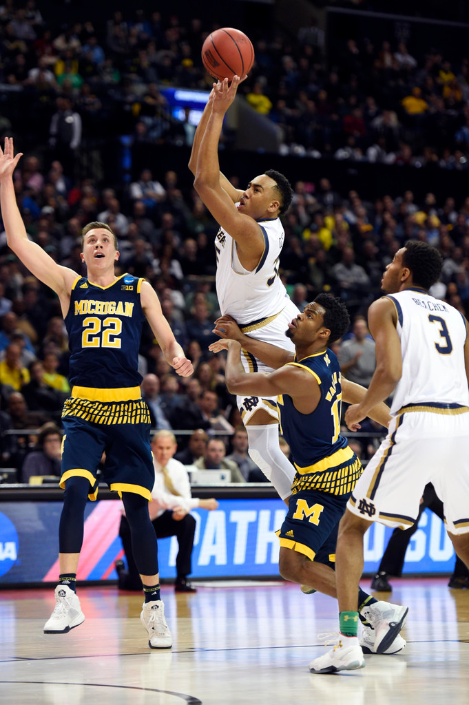 #6 Notre Dame Eliminates #11 Michigan