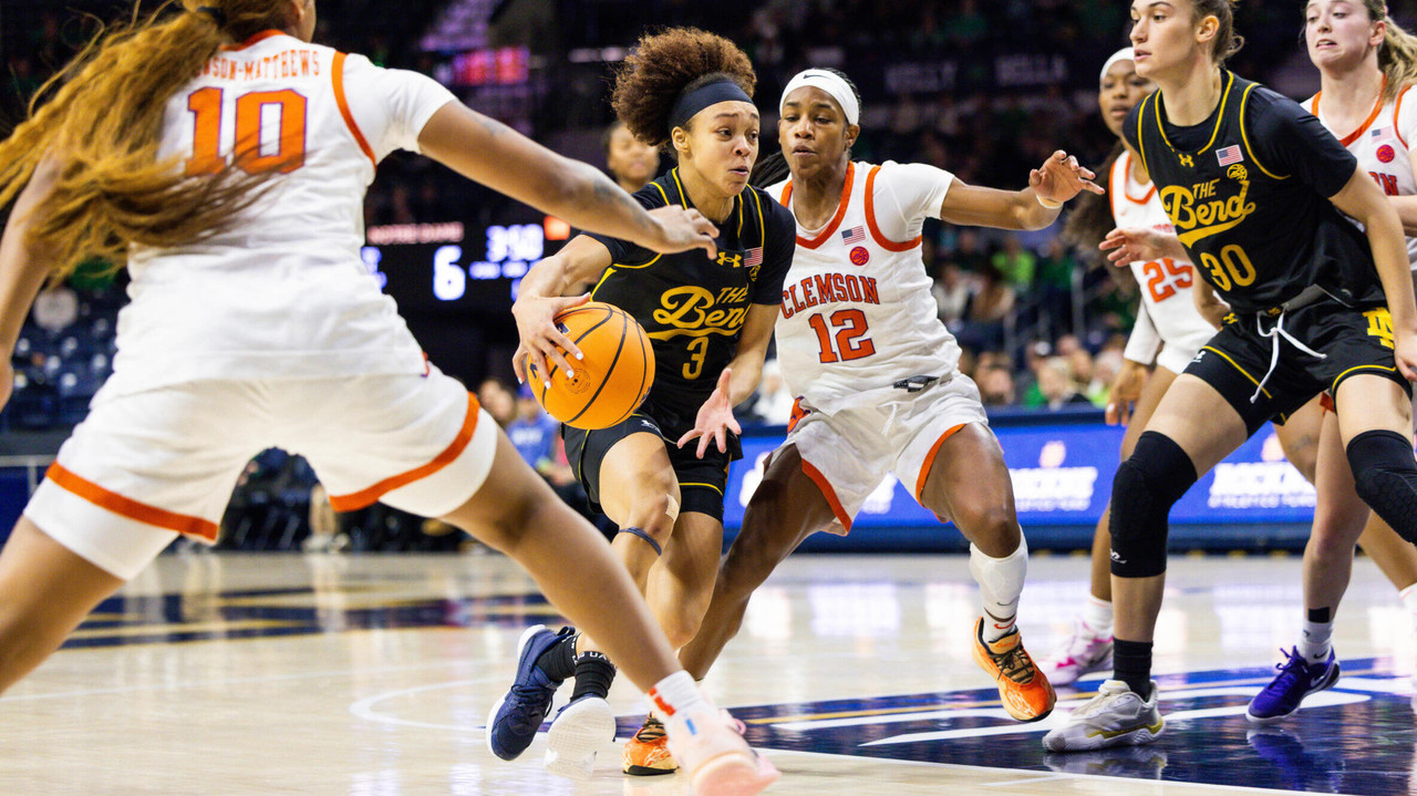 Notre Dame Fighting Irish - Official Athletics Website