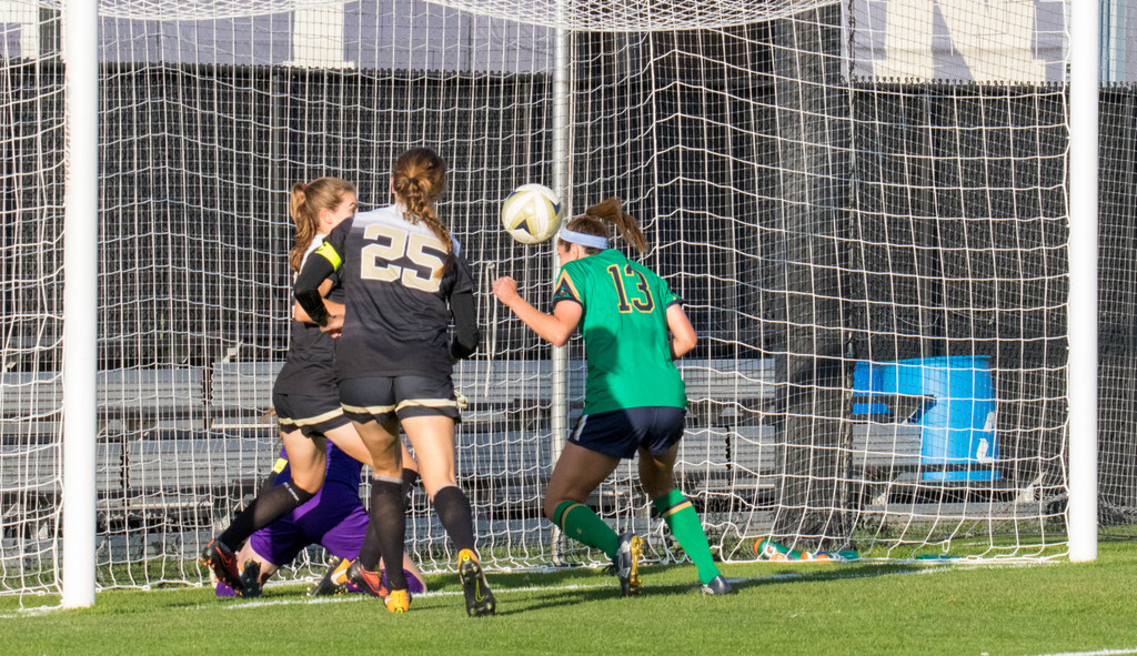 #22 Notre Dame vs #20 Wake Forest on September 29th 2017, at Alumni Stadium