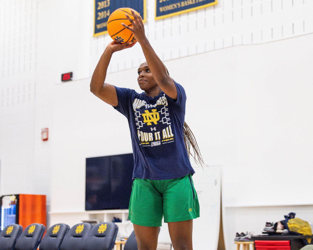 Notre Dame Fighting Irish - Official Athletics Website