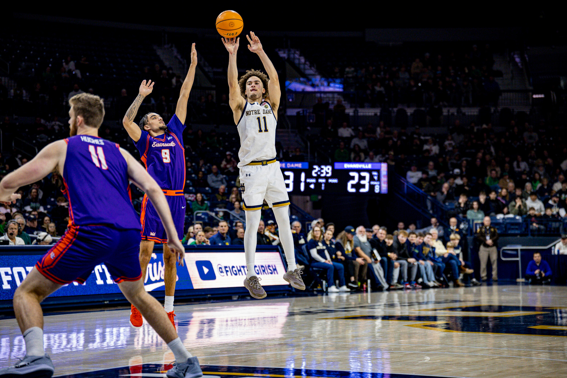 Shrewsberry and Mohammed Lead Irish To 82-58 Victory Over Evansville Shrewsberry and Mohammed Lead Irish To 82-58 Victory Over Evansville