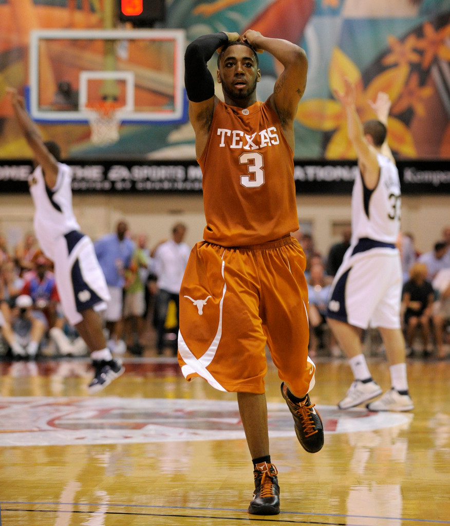 #8/8 Irish Defeat #6/7 Longhorns in Maui Invitational, 81-80