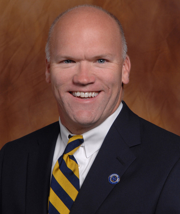 Liaison Program Serves Career Network And Monogram Club Support To Men’s Tennis Student-Athletes Tom Galloway '87 (football)