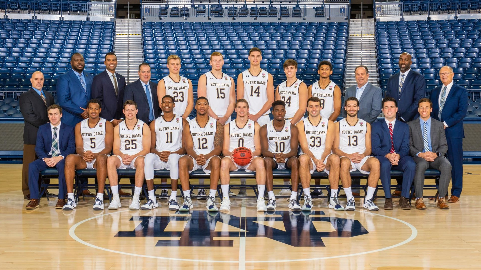 Irish Welcome Marauders For Exhibition Game 2018-19 Notre Dame Basketball Team Photo