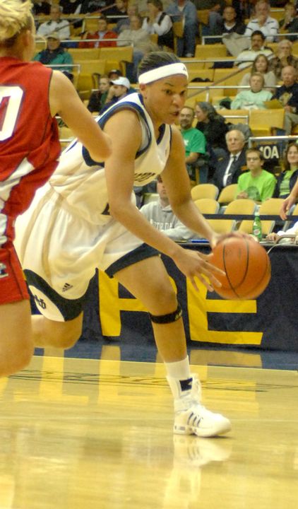 Sophomore guard Ashley Barlow collected 18 points, seven rebounds, a career-high six assists and four steals as Notre Dame cruised past Canisius, 93-47 on Tuesday night at the Joyce Center.