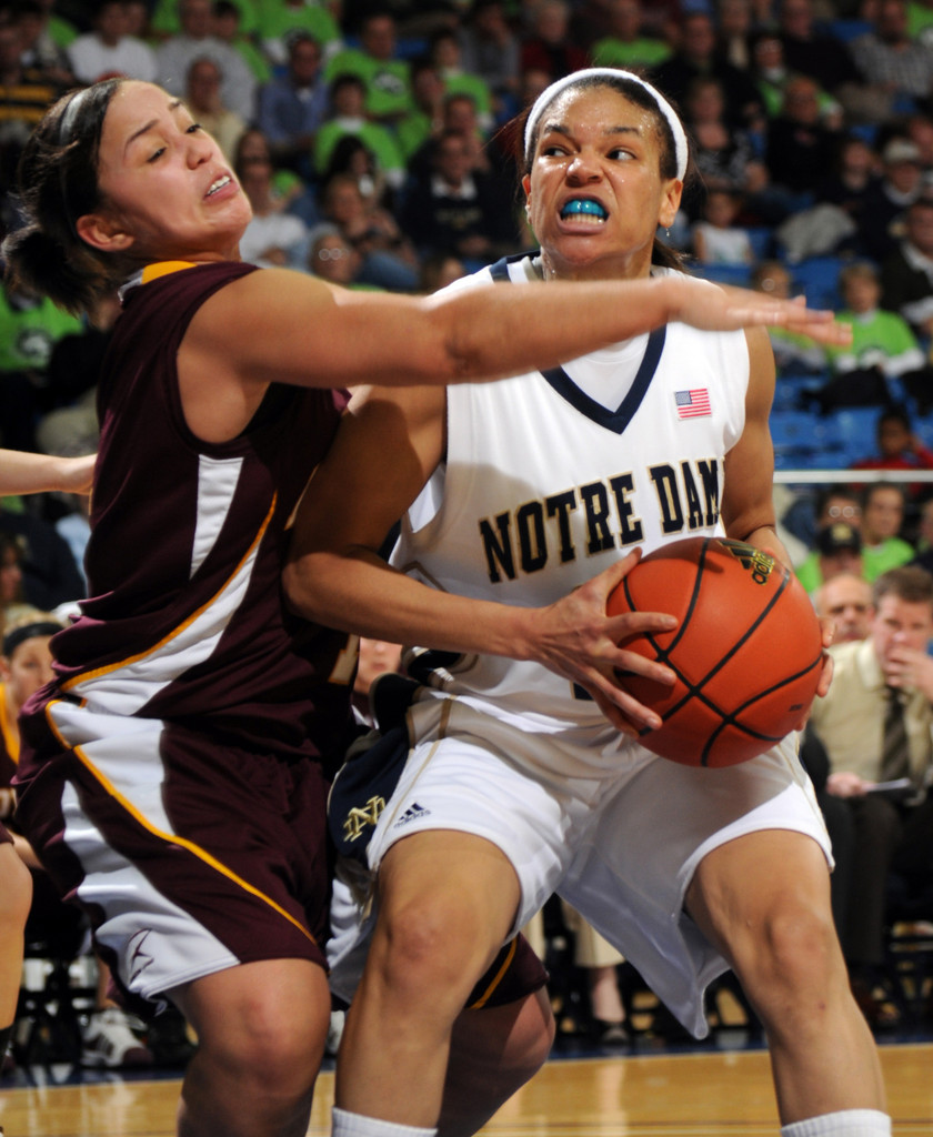 #13/7 Irish Defeat Ramblers, 89-45