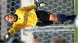Former Club Teammates Hanks And Karas Receive Weekly Soccer Honors From BIG EAST Lauren Karas has helped Notre Dame allow just one goal in the past five games and currently ranks among the nation's leaders in goals-against average and save percentage (photo by Matt Cashore).