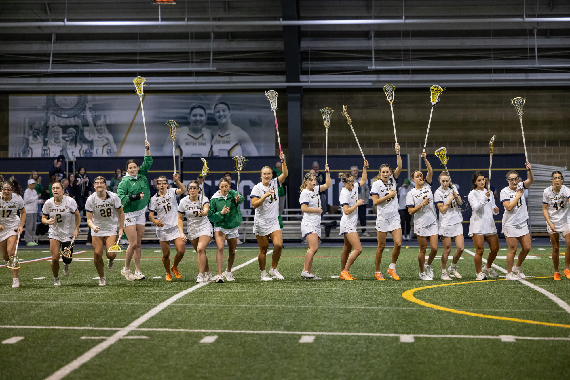 #5/4 Irish Host #24/NR Virginia In Sunday Showdown #5/4 Irish Host #24/NR Virginia In Sunday Showdown