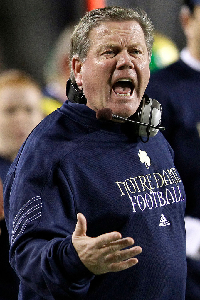 Notre Dame Dominates Maryland, 45-21 (AP)