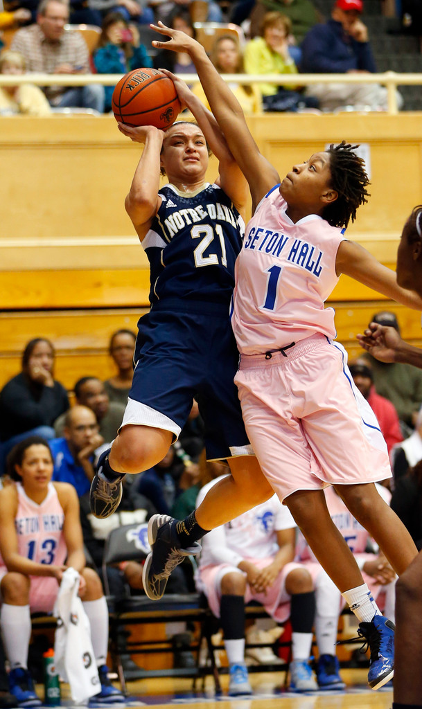 No. 2 Irish Top Seton Hall, 69-50 (AP)