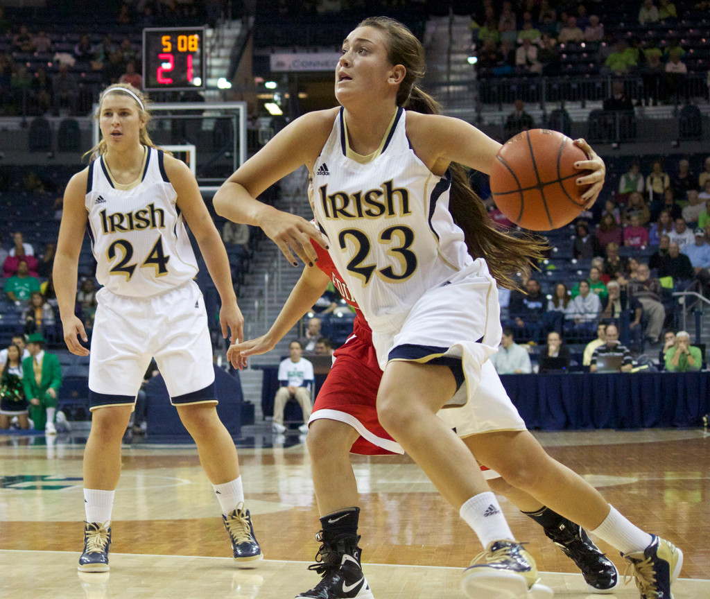 11/1 W. Basketball vs Edinboro