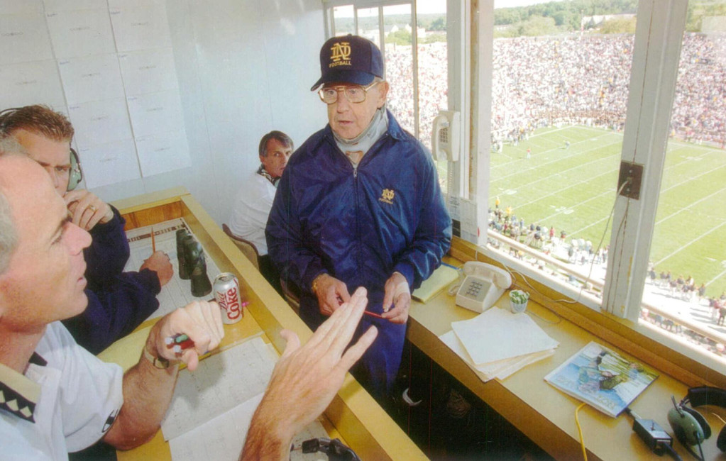 Notre Dame Fighting Irish - Official Athletics Website