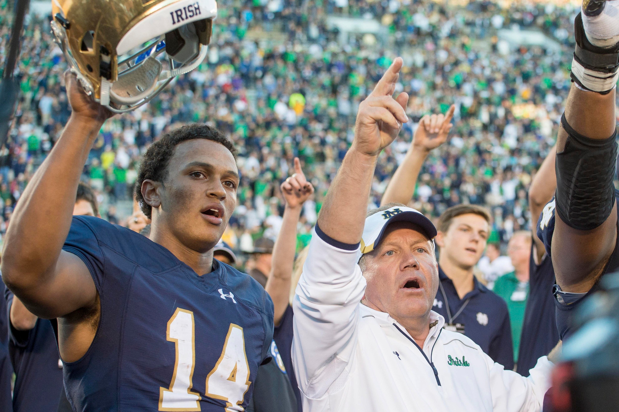 Highly-Anticipated Game vs. BC at Fenway Park on Saturday Irish head coach Brian Kelly grew up in suburban Boston and is no stranger to Fenway Park.