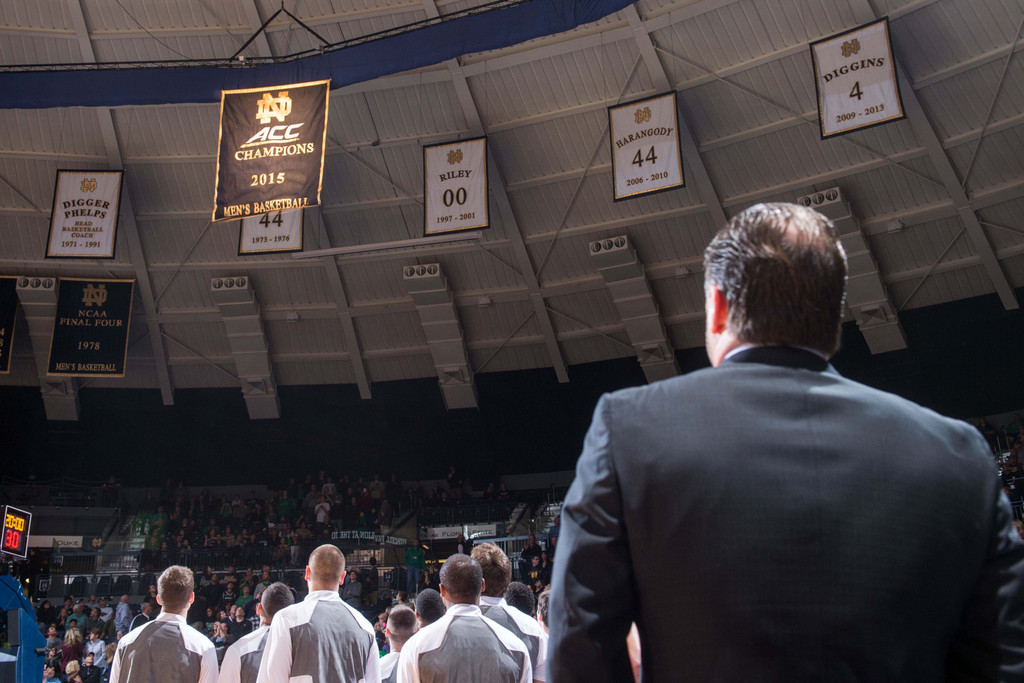 Notre Dame 87, St. Francis 56