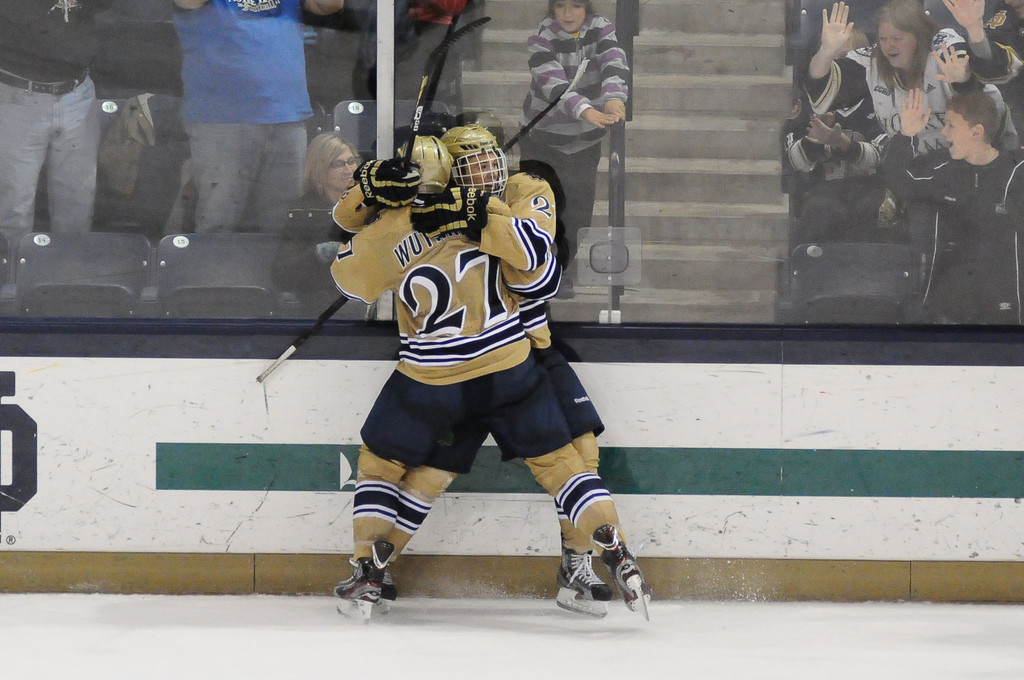 #10 Notre Dame Hockey vs USA U18 on 10-07-2012