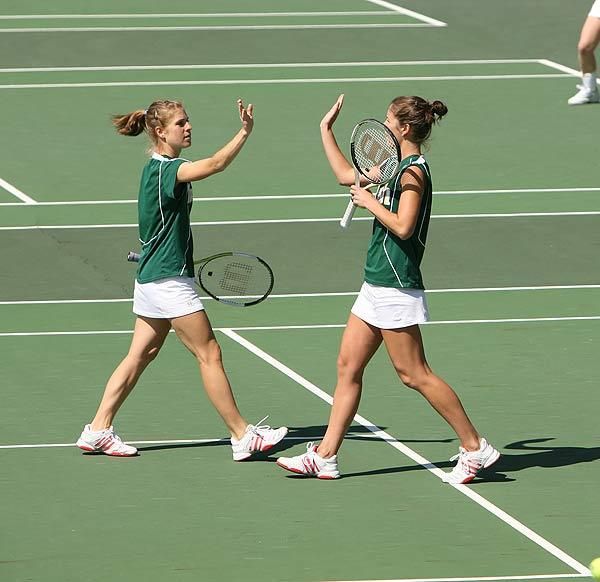 Seniors Kristina Stastny (left) and Lauren Connelly have helped the Irish to their best-ever NCAA tournament seeding.