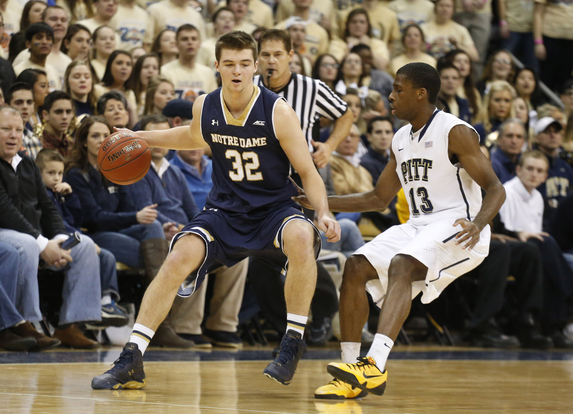 #10/11 Irish To Make Inaugural Trip To Clemson Steve Vasturia is averaging a team-high 14.7 points per game over the last three contests.
