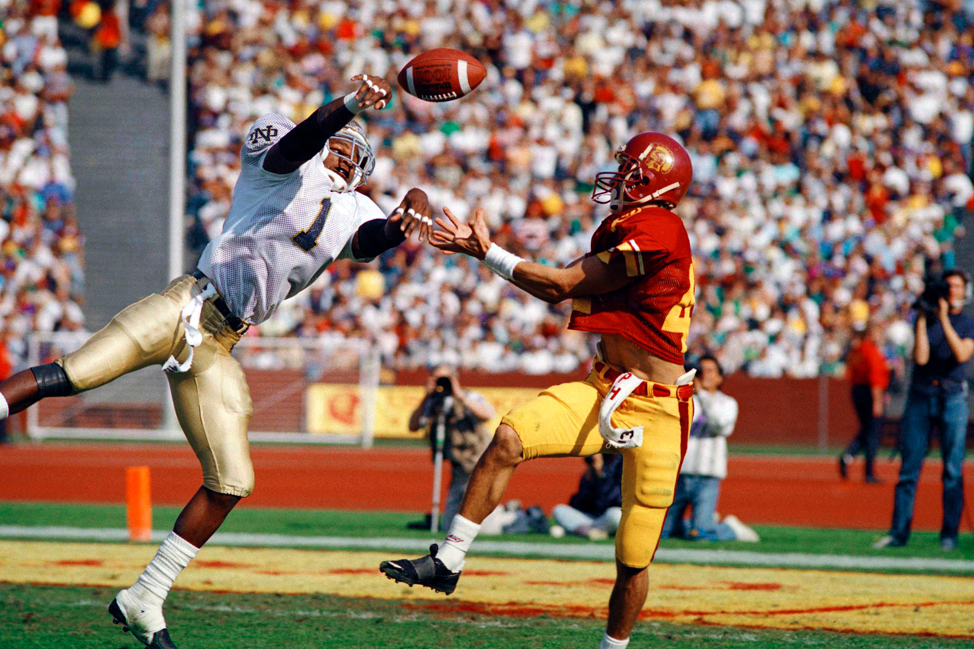 Irish Extra: Lyght Provides Valuable Link to Irish Past Notre Dame USC Memorable Games Football