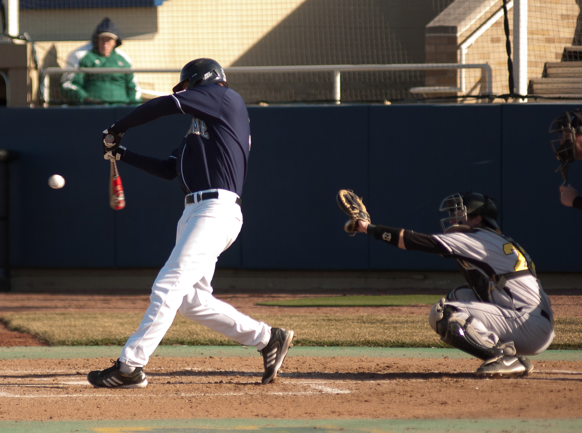 Three-Run Eighth Inning Propel No. 20 Irish To 3-1 Victory Over Valparaiso Junior 1B and All-American candidate Trey Mancini enters series with a career-best 15-game hitting streak.