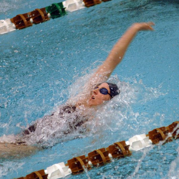 Notre Dame won the Dennis Stark Relays in commanding fashion Friday evening at the Rolfs Aquatic Center.