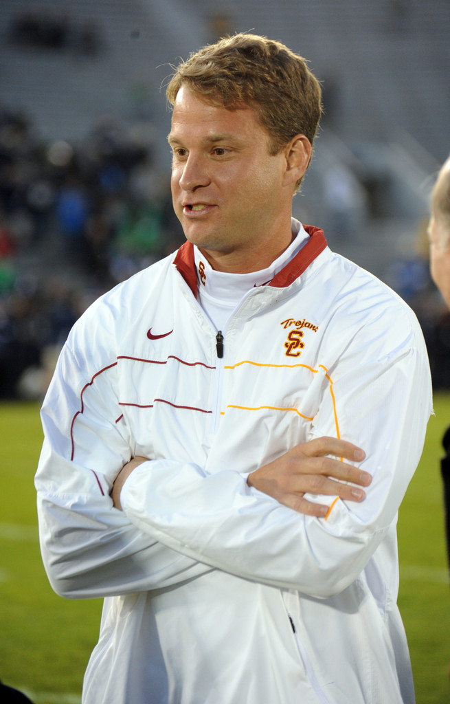 Notre Dame Falls To USC, 31-17 (AP)