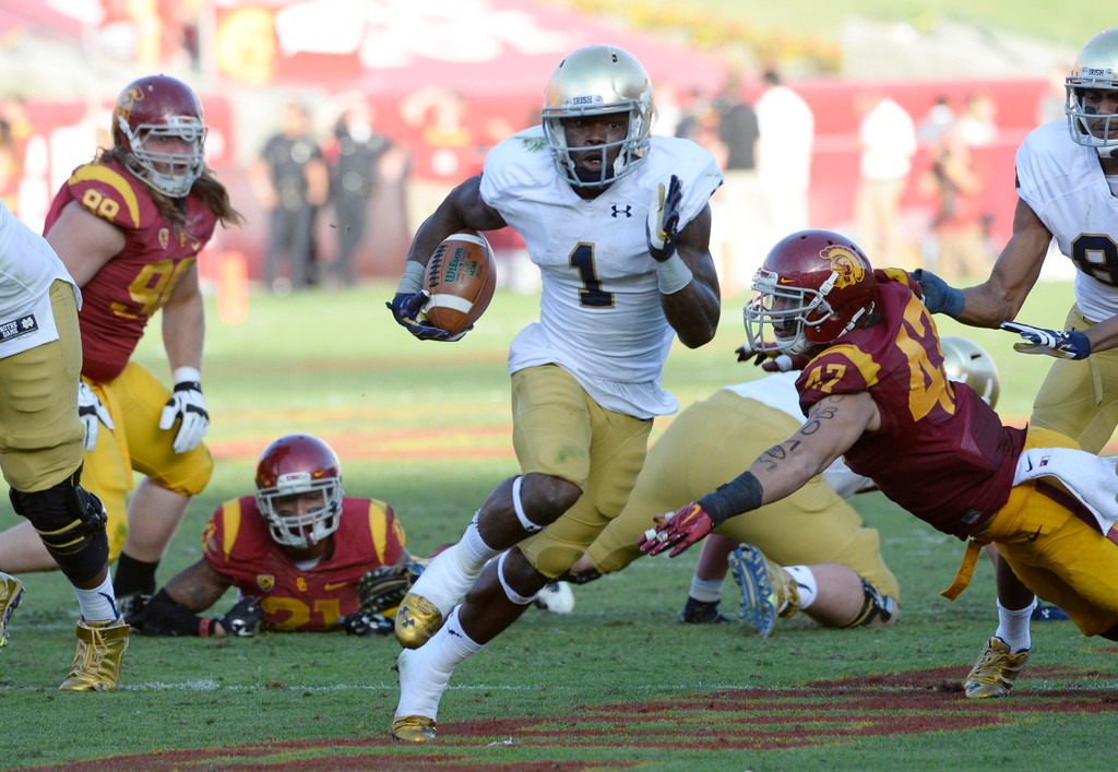 Notre Dame vs. USC: The Rivalry in Photos