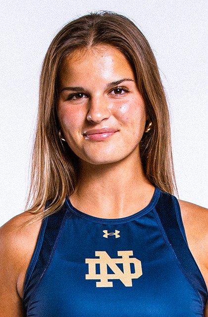 Bianca Molnar - Women's Tennis - Notre Dame Fighting Irish