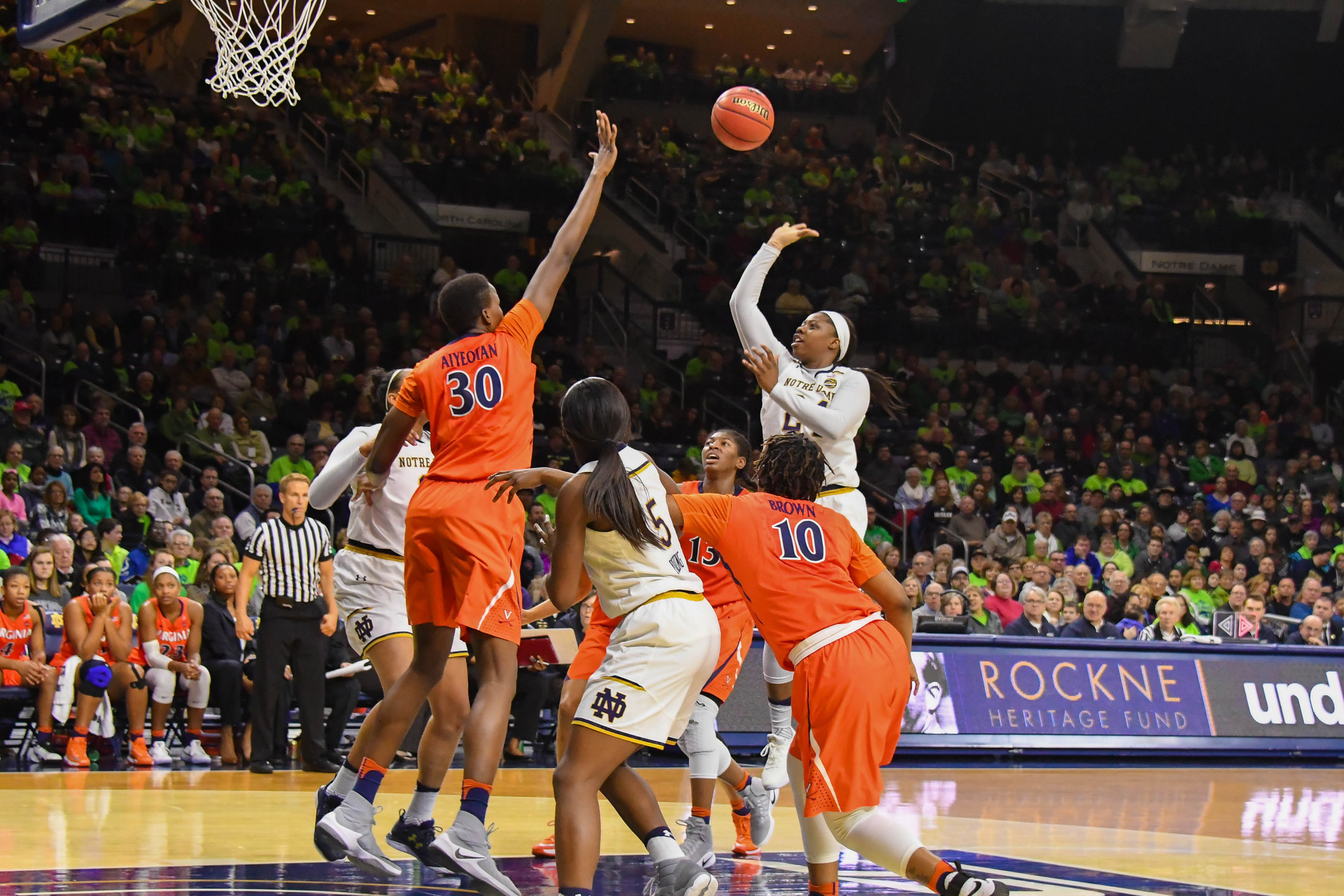 Allen’s Double-Double Leads Irish to Victory Allen’s Double-Double Leads Irish to Victory