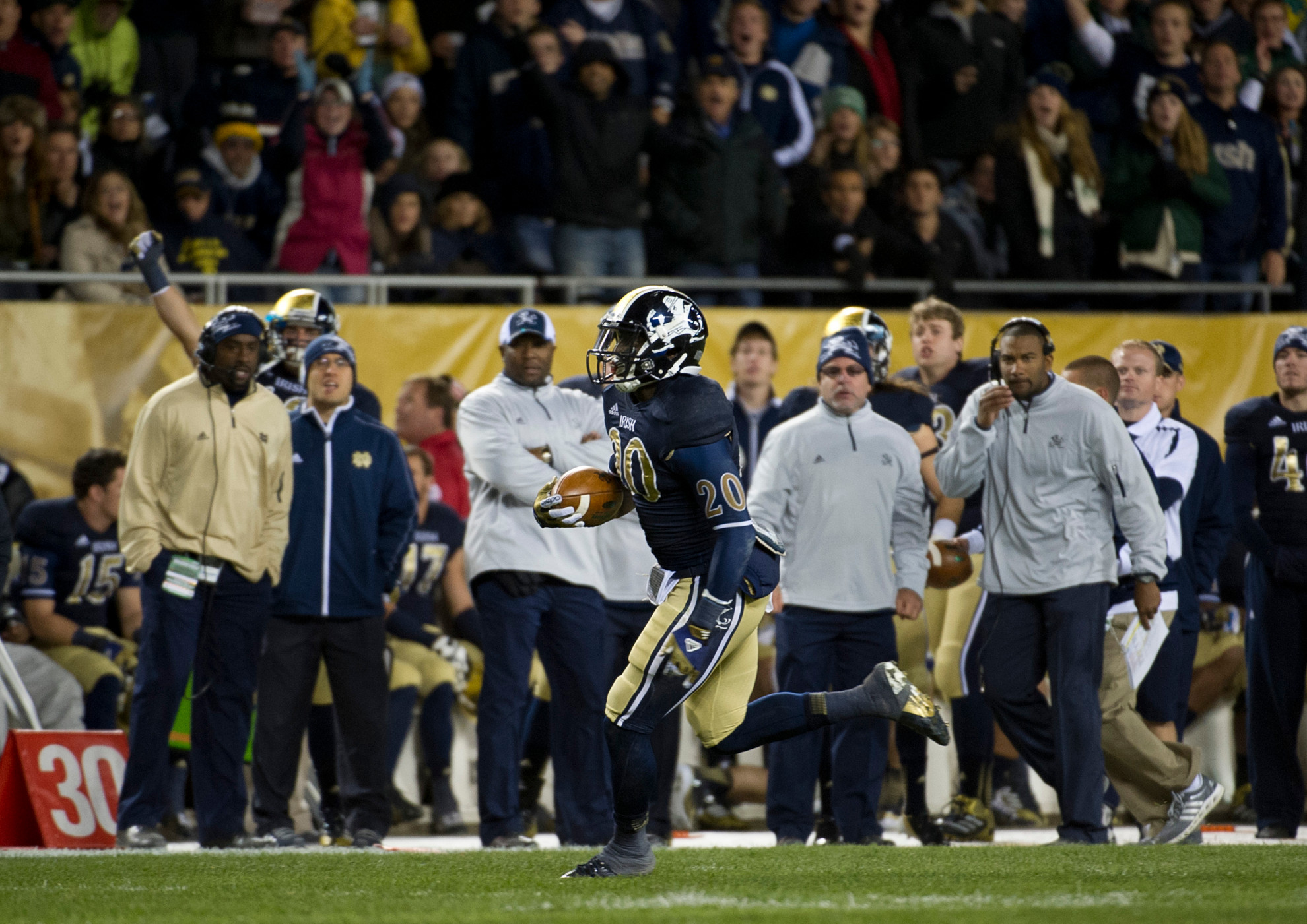 Break On Through Notre Dame RB Cierre Wood